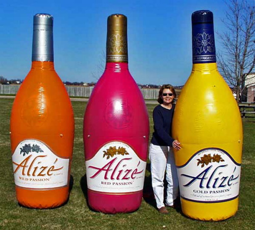 Inflatable Cans and Bottles 8' alize'